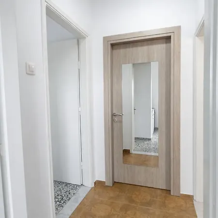 Sonia Apartment, Pilona Village Daire