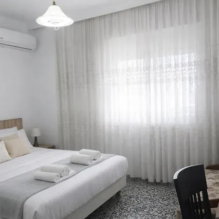 Sonia Apartment, Pilona Village Appartement *